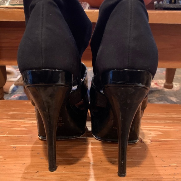 Peep toe booties - Picture 4 of 4